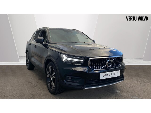 Main listing image - Volvo XC40 Recharge