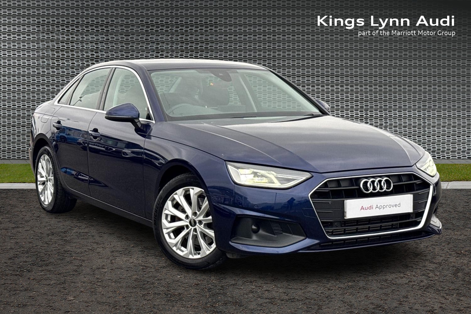 Main listing image - Audi A4