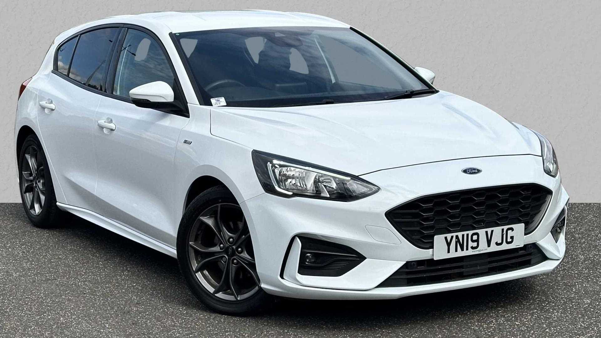 Main listing image - Ford Focus