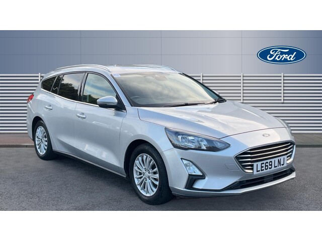 Main listing image - Ford Focus Estate