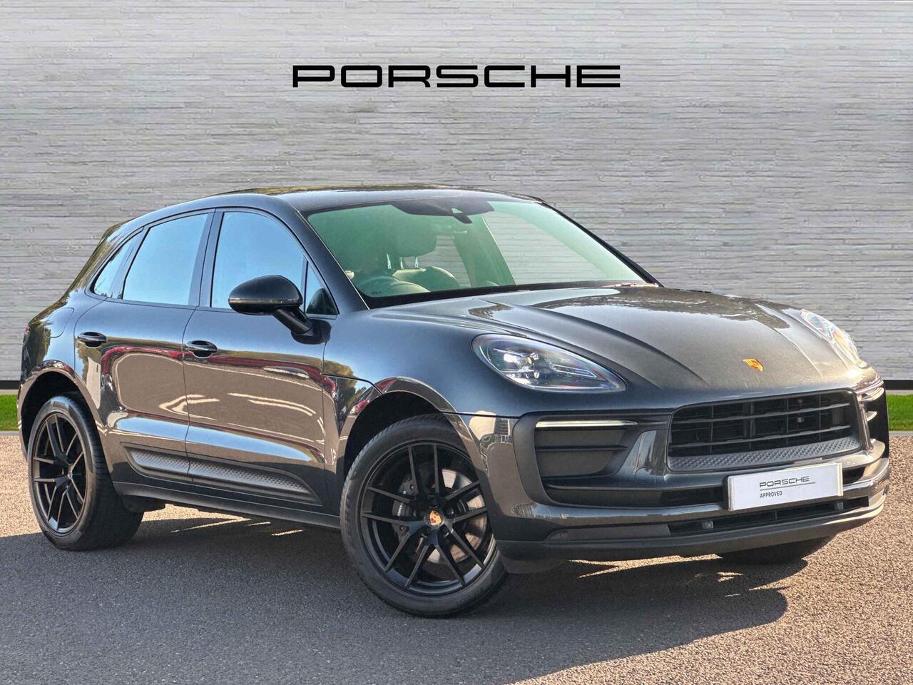 Main listing image - Porsche Macan