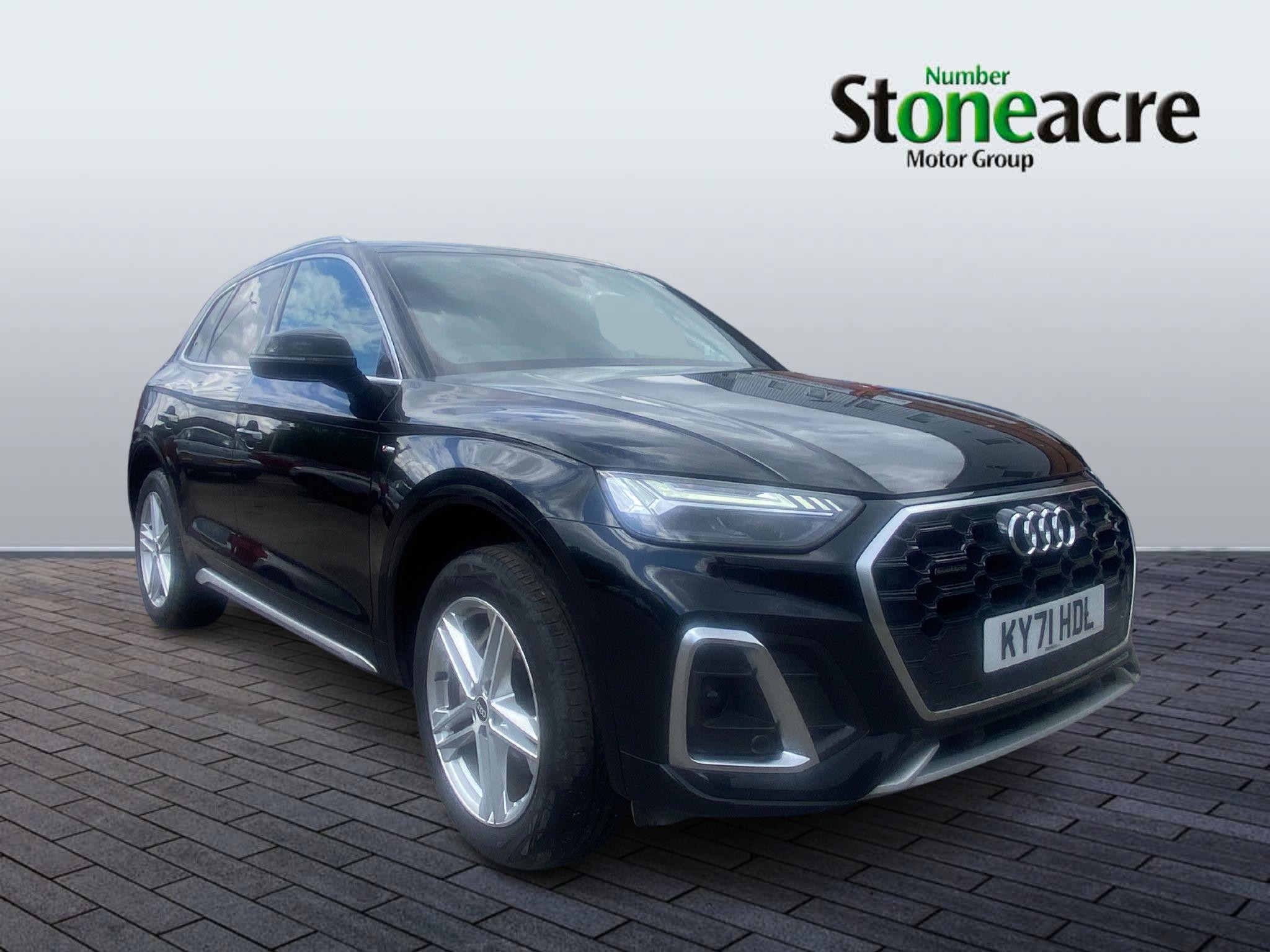 Main listing image - Audi Q5
