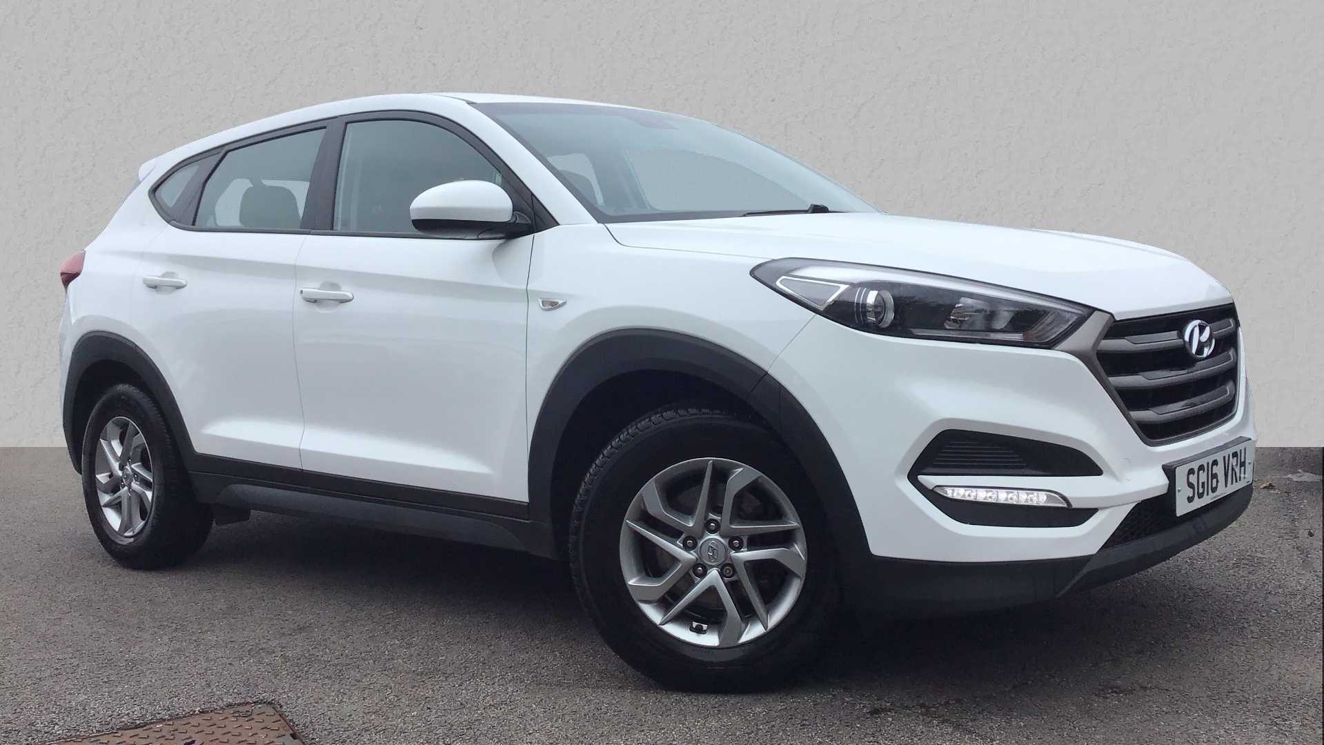 Main listing image - Hyundai Tucson