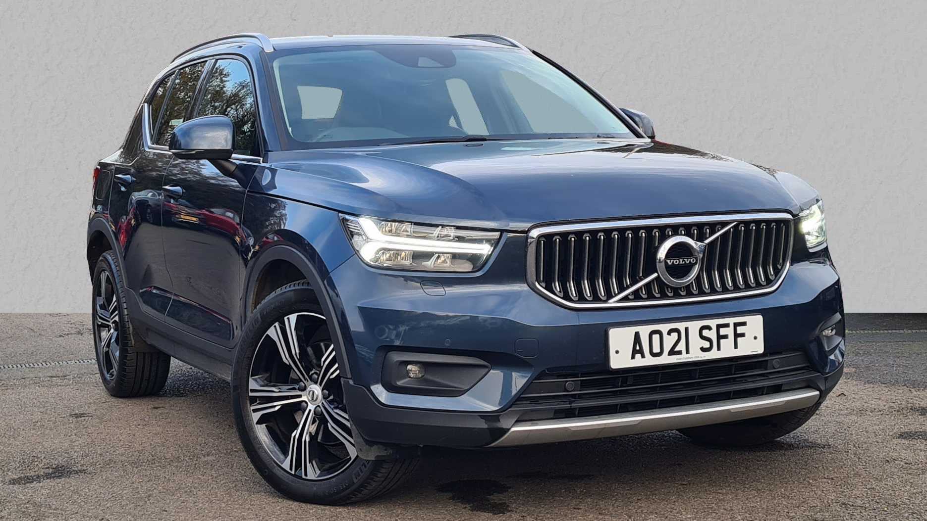 Main listing image - Volvo XC40