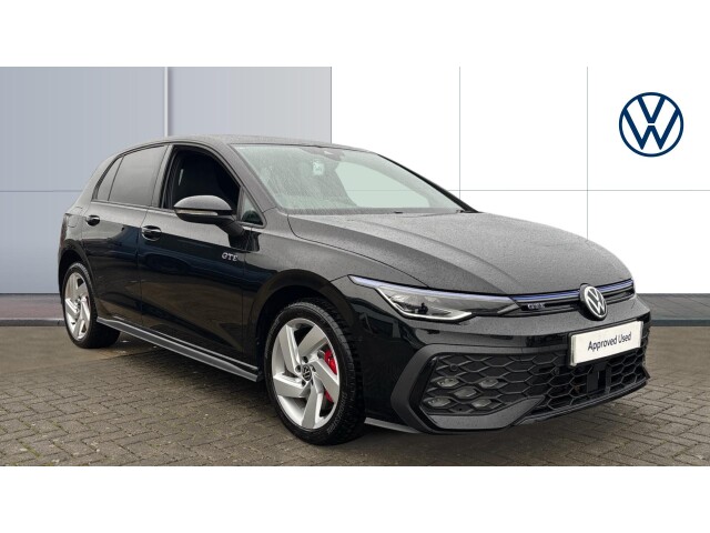 Main listing image - Volkswagen Golf GTE