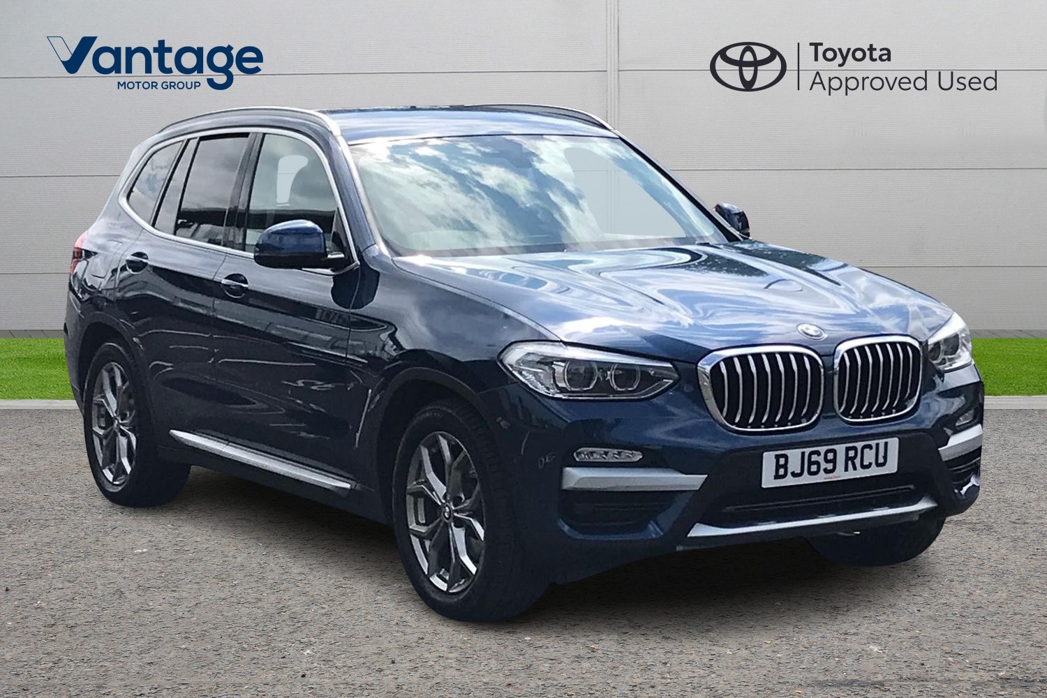 Main listing image - BMW X3
