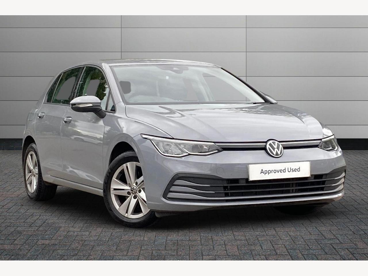 Main listing image - Volkswagen Golf
