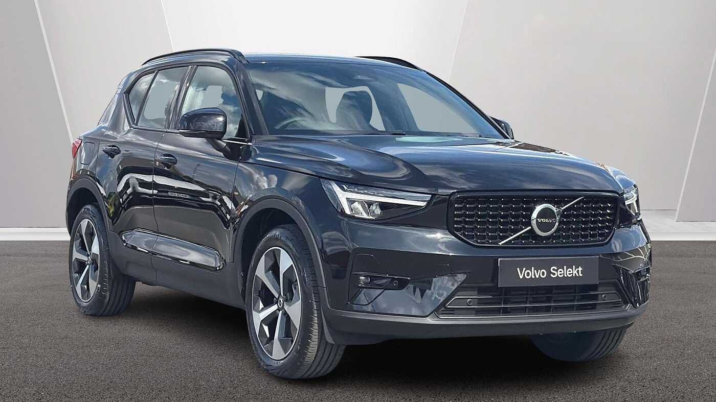 Main listing image - Volvo XC40