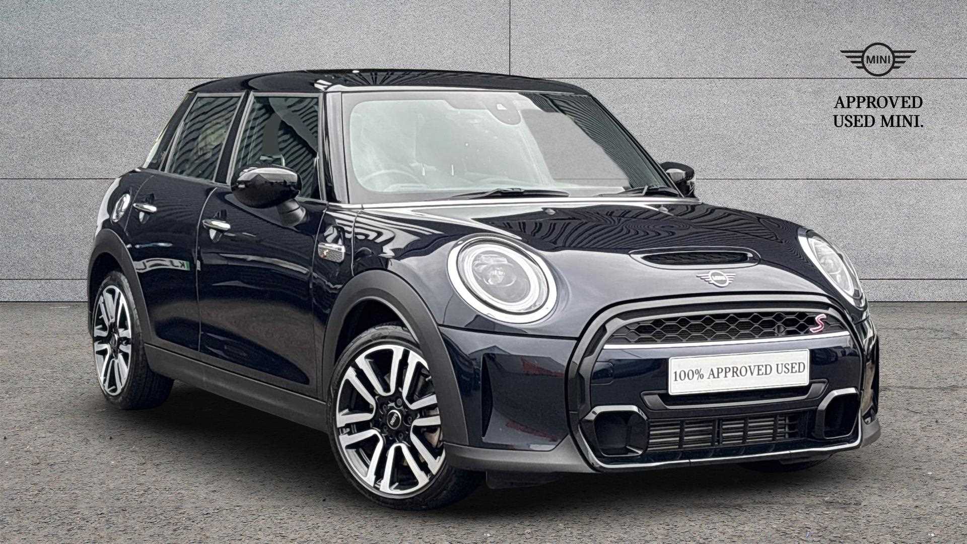 Main listing image - MINI Hatchback 5dr