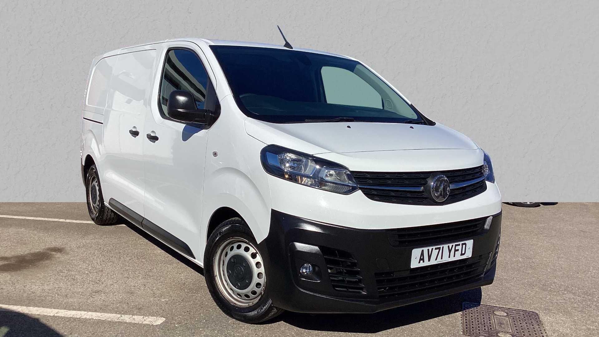 Main listing image - Vauxhall Vivaro