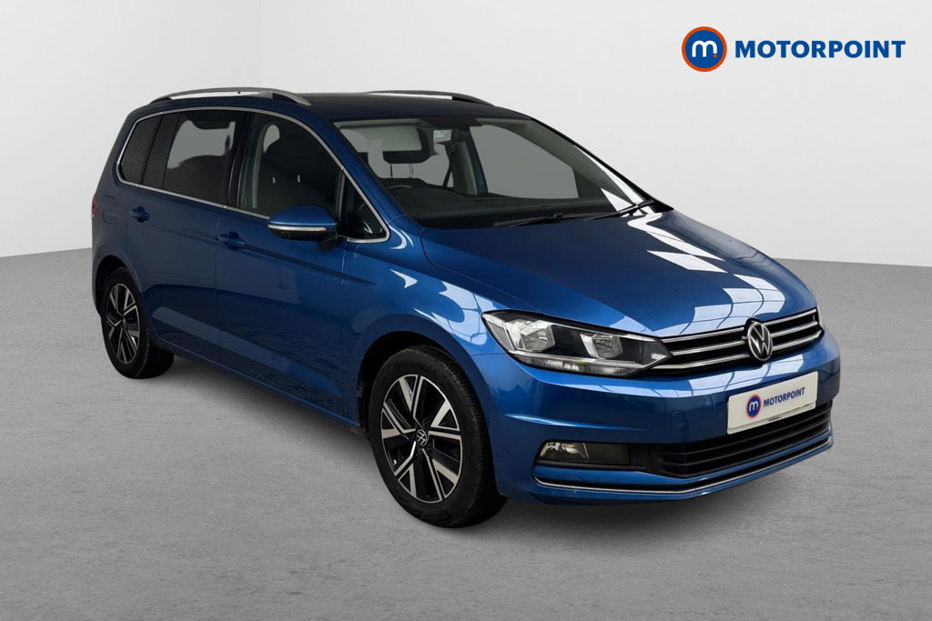 Main listing image - Volkswagen Touran