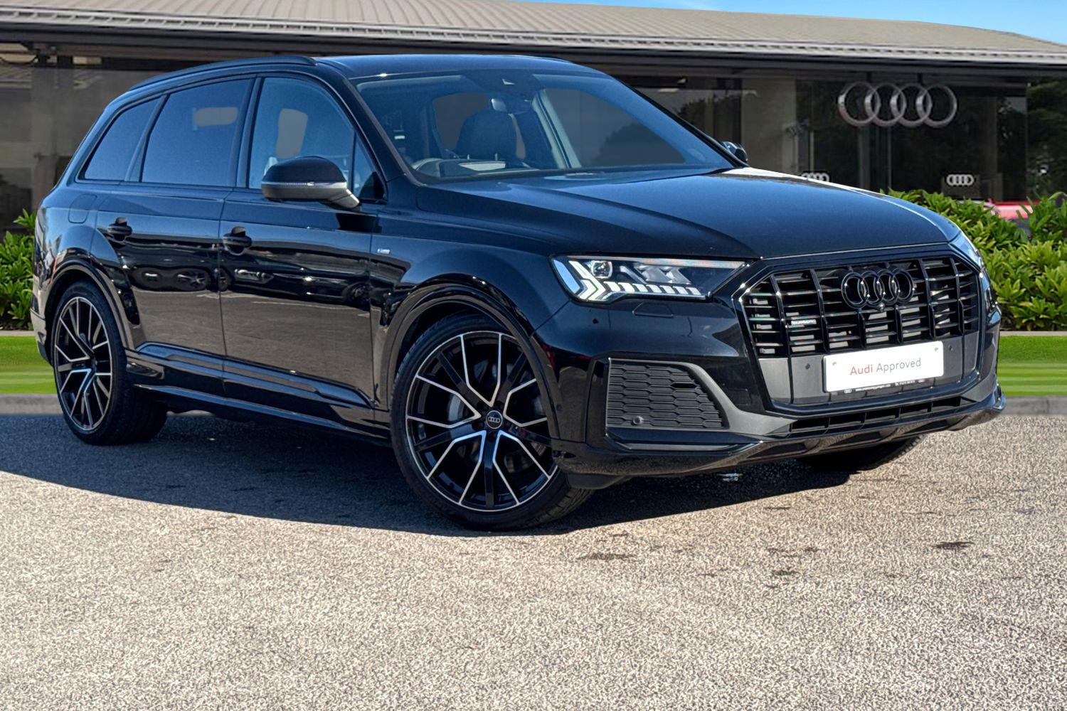 Main listing image - Audi Q7