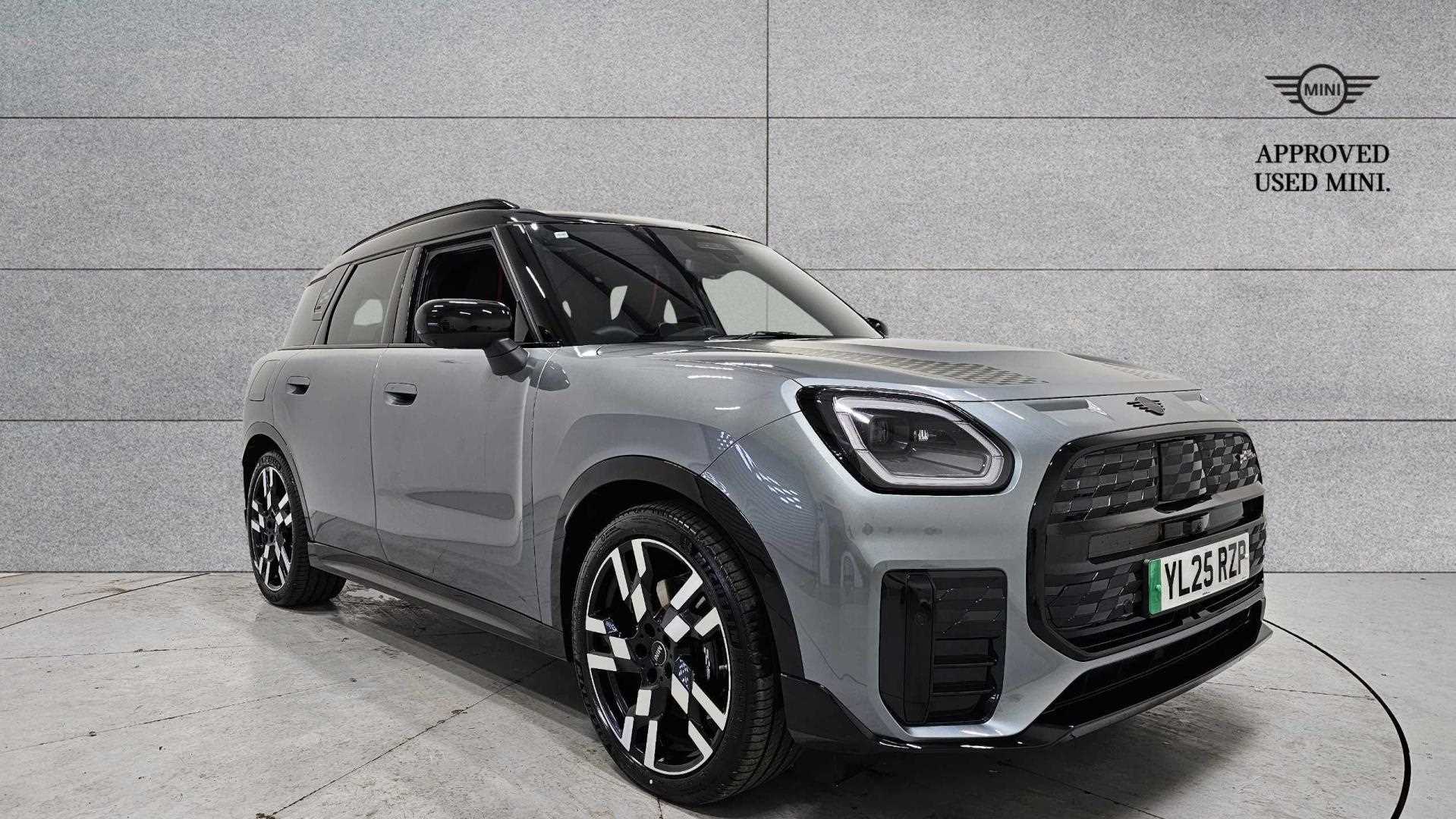 Main listing image - MINI Countryman