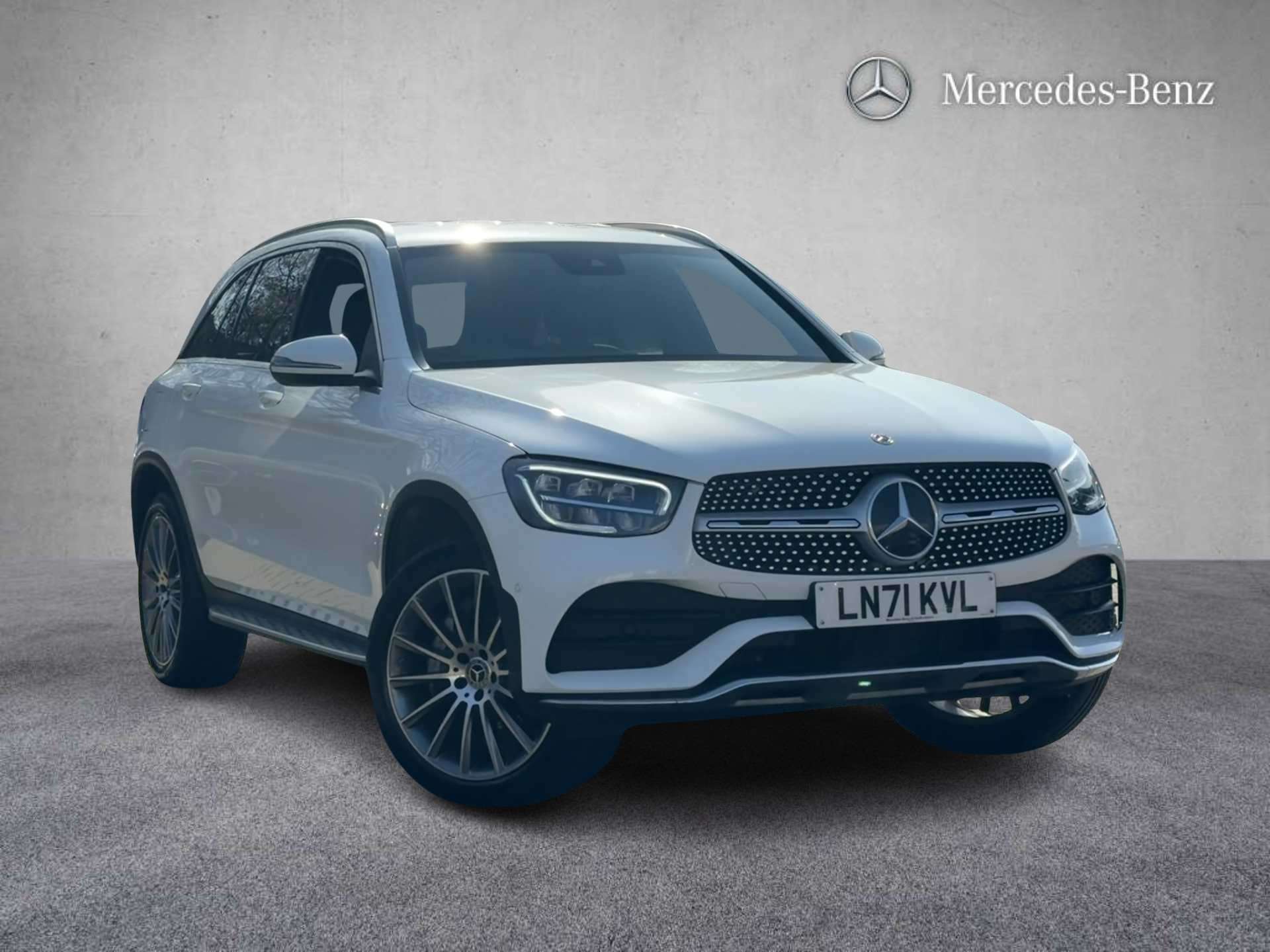 Main listing image - Mercedes-Benz GLC