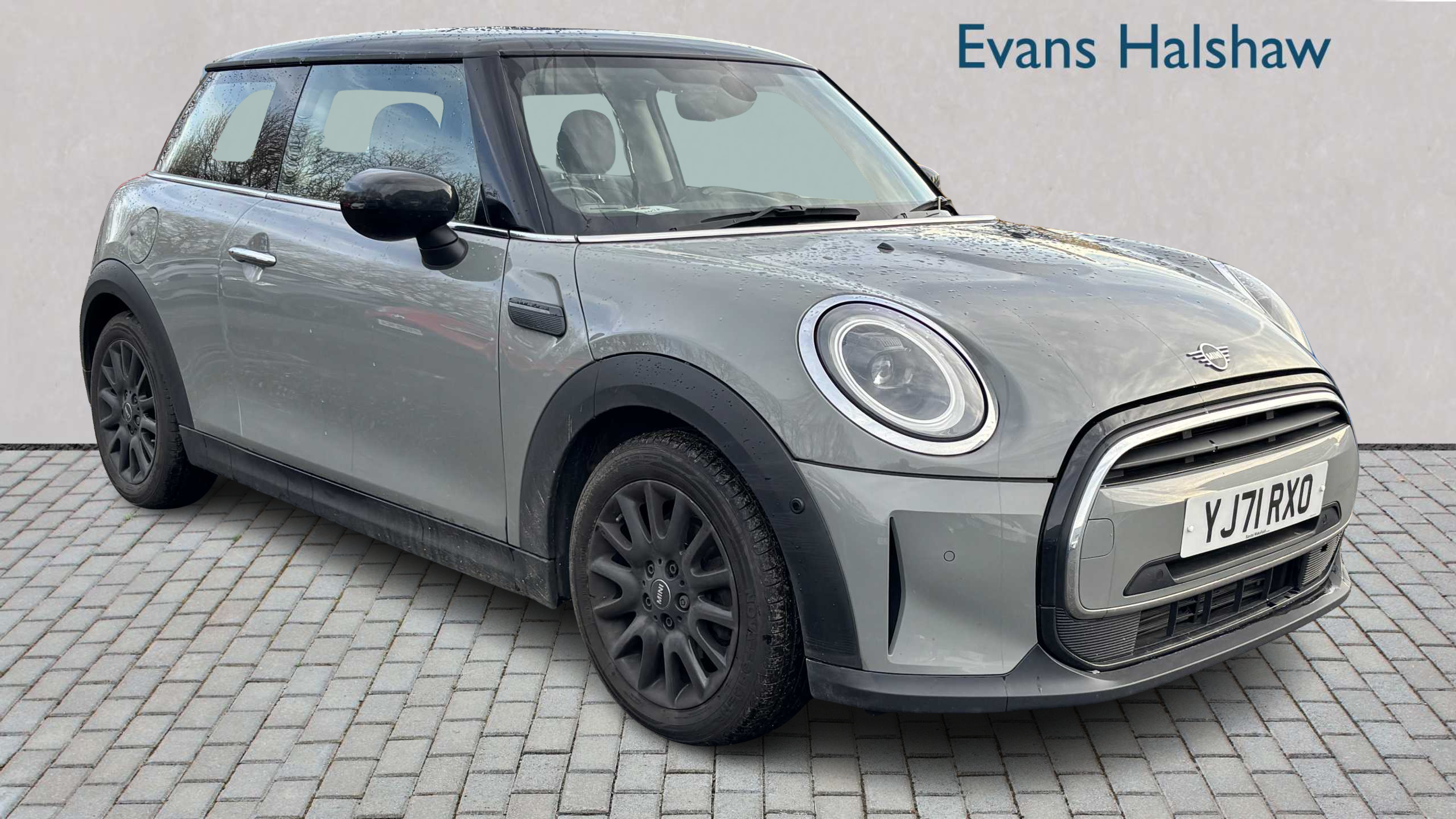 Main listing image - MINI Hatchback