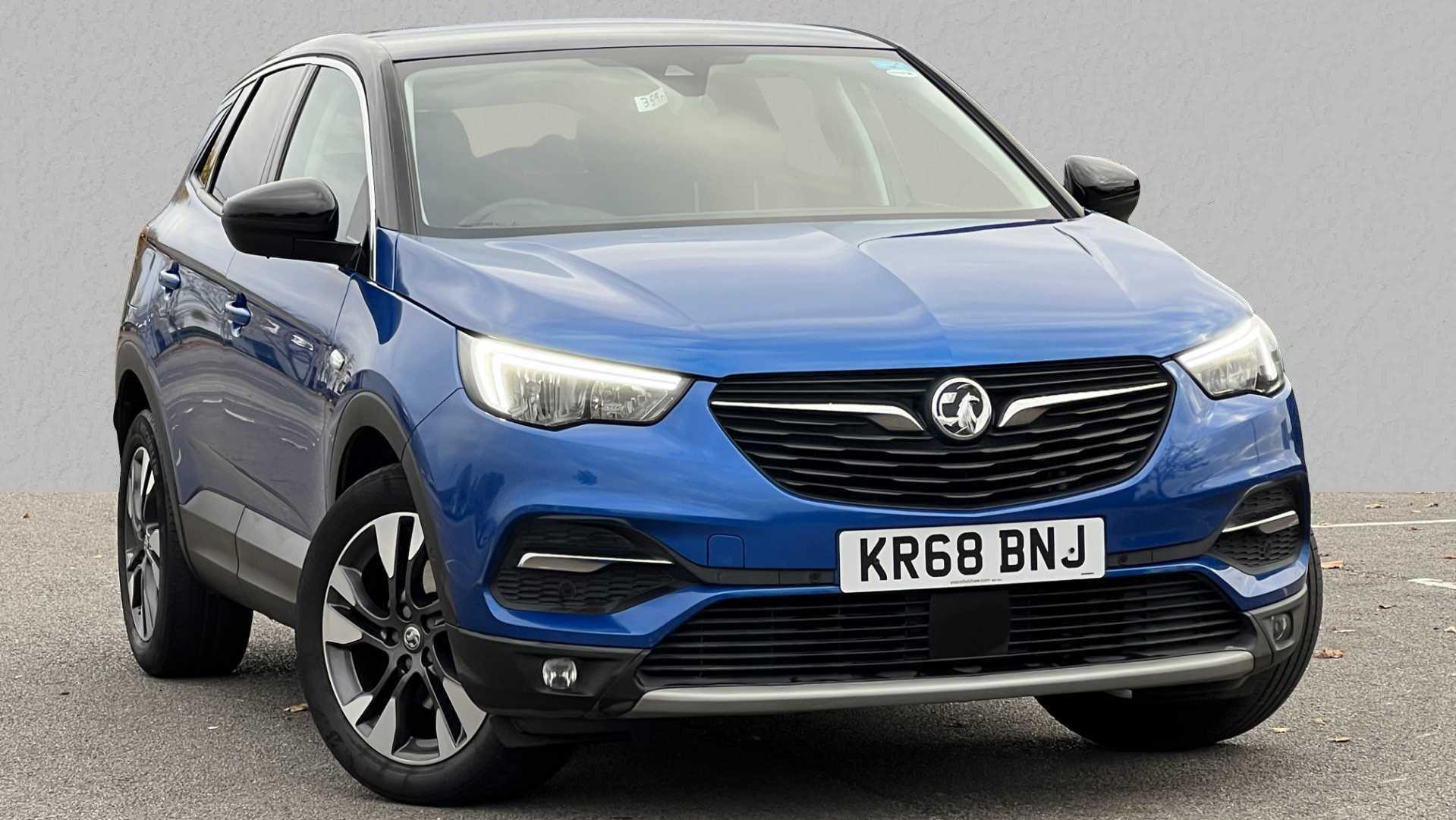 Main listing image - Vauxhall Grandland X