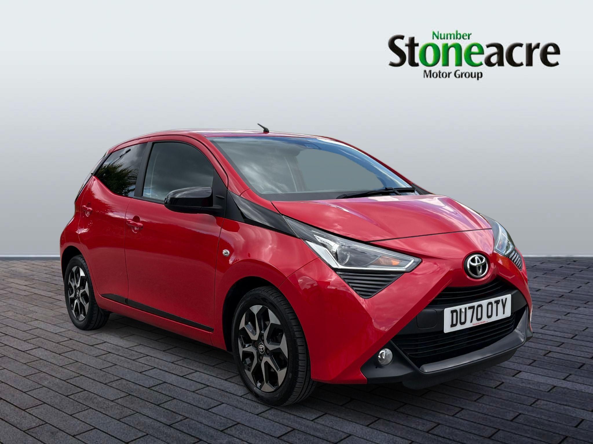 Main listing image - Toyota Aygo