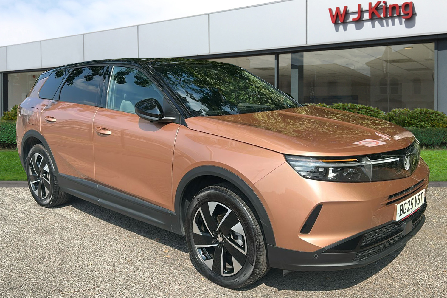 Main listing image - Vauxhall Grandland