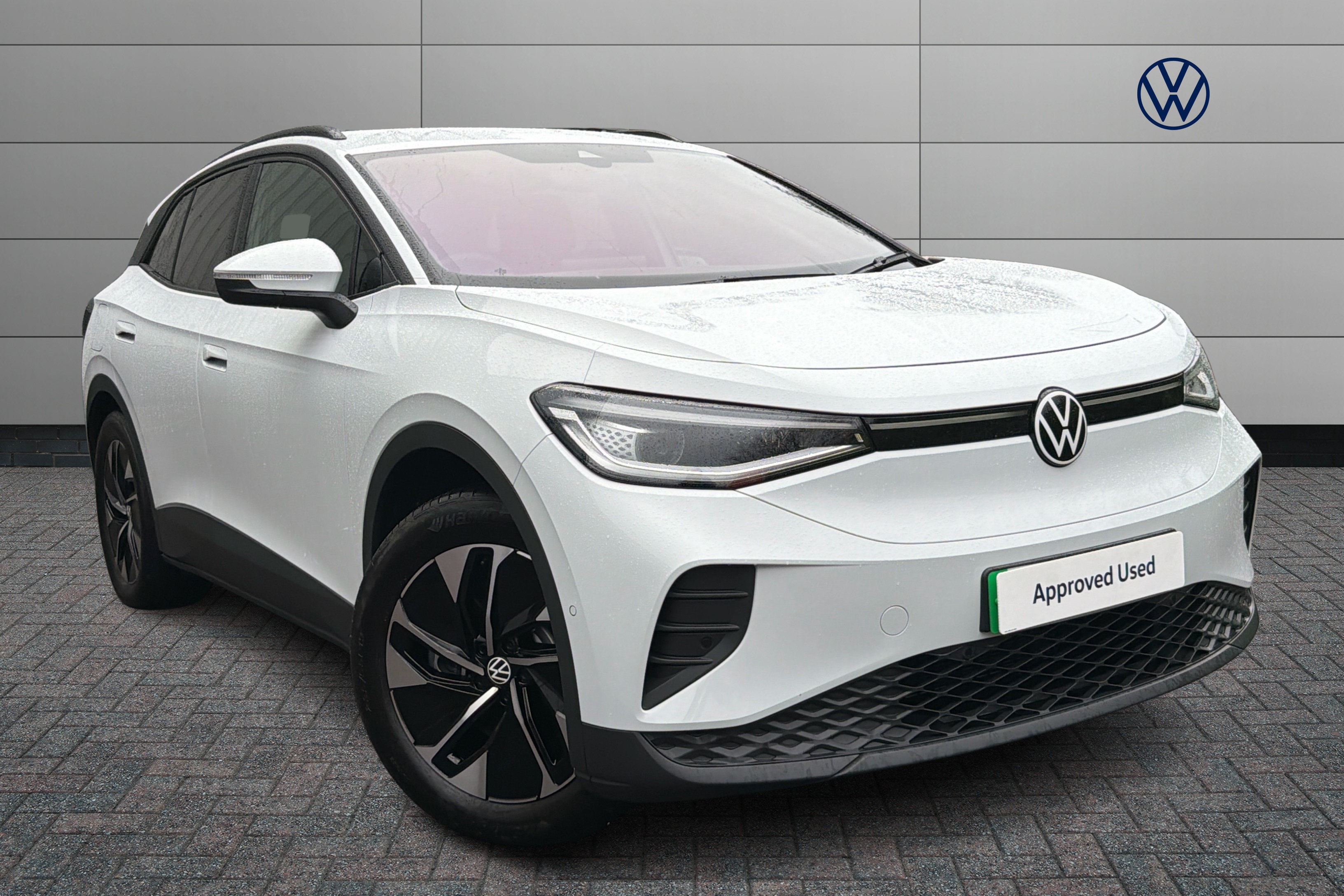 Main listing image - Volkswagen ID.4