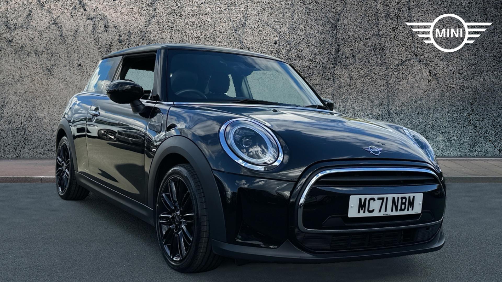 Main listing image - MINI Hatchback