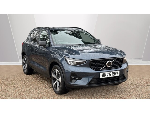 Main listing image - Volvo XC40
