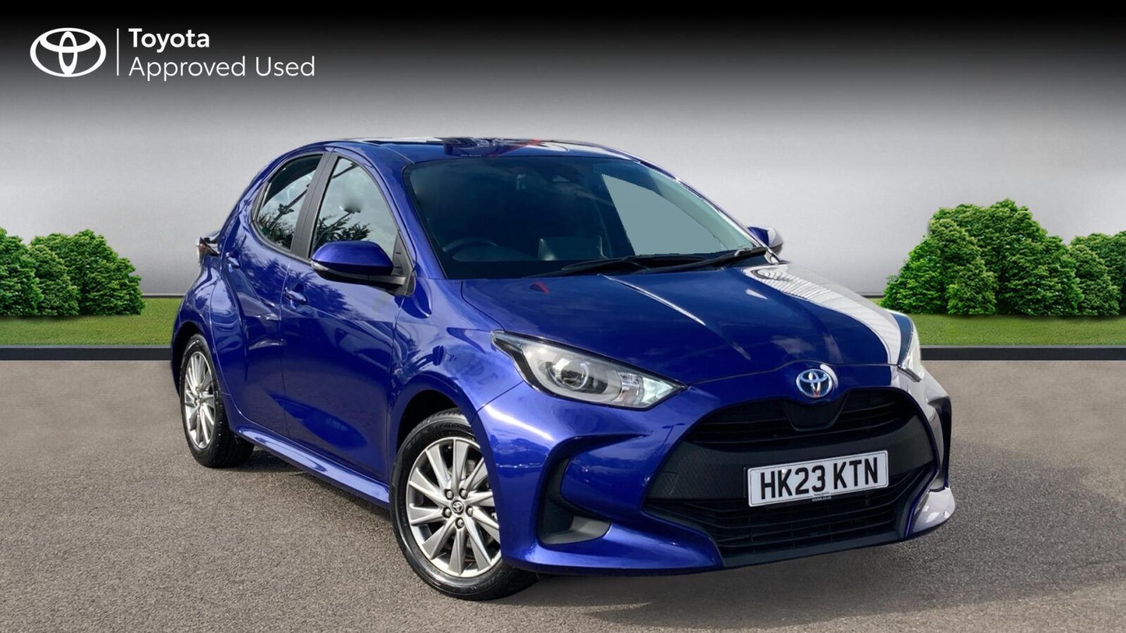 Main listing image - Toyota Yaris