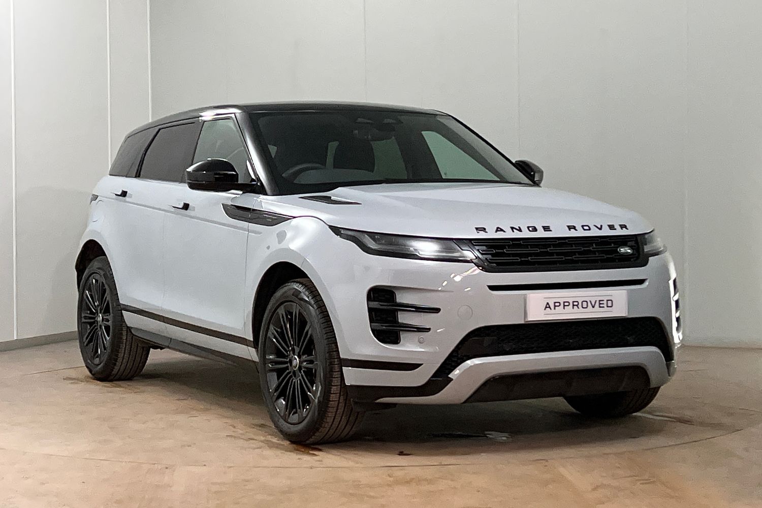 Main listing image - Land Rover Range Rover Evoque