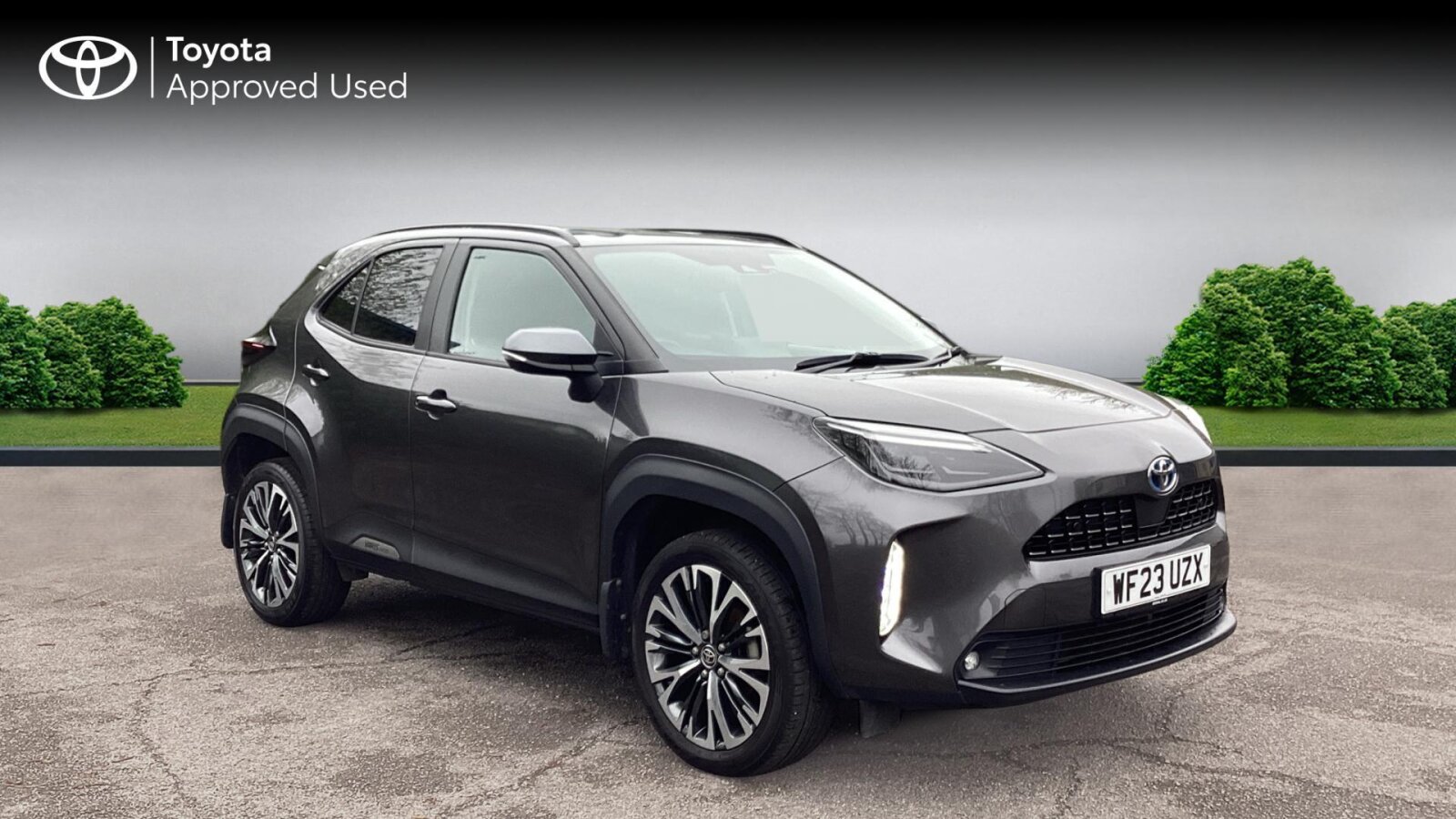 Main listing image - Toyota Yaris Cross