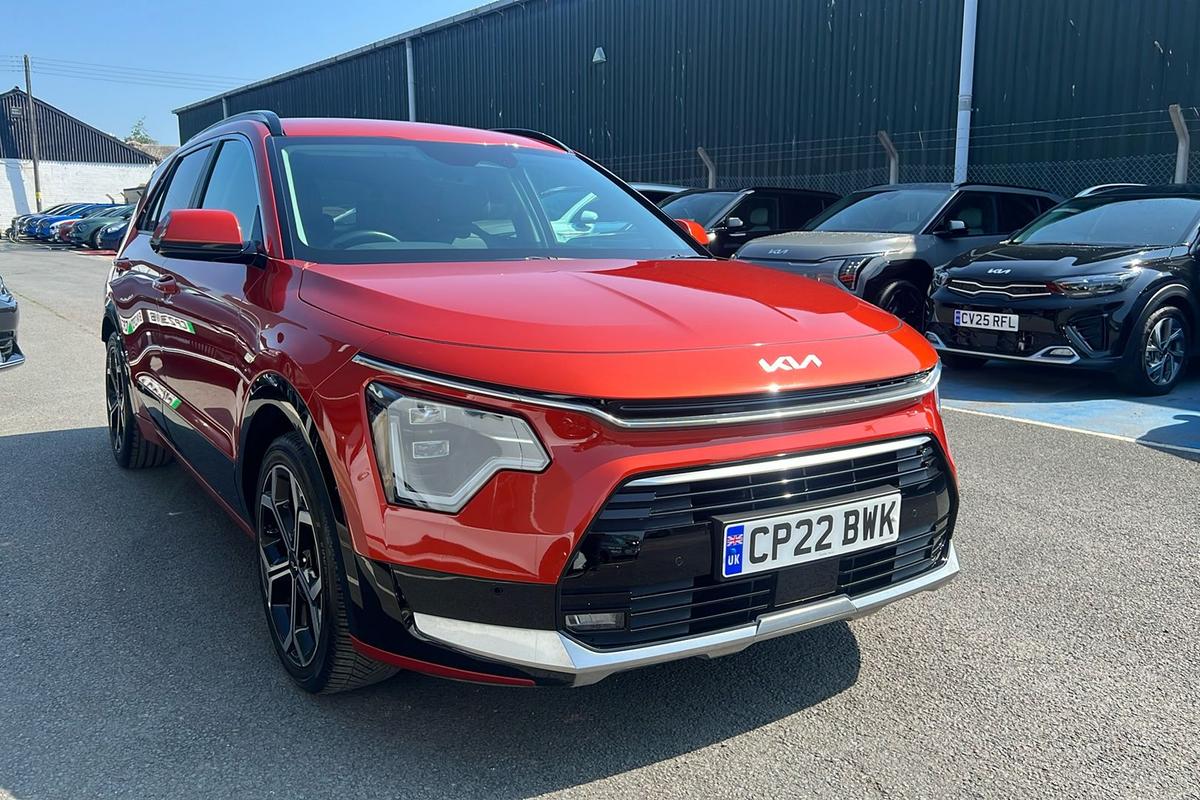 Main listing image - Kia Niro