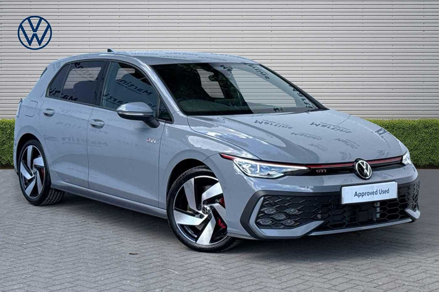 Main listing image - Volkswagen Golf