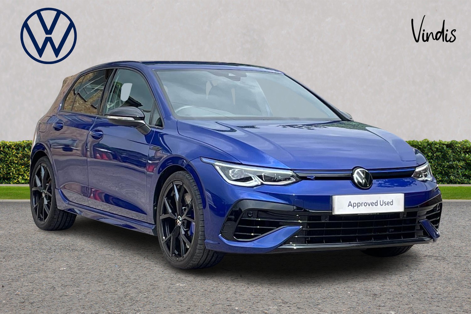 Main listing image - Volkswagen Golf R