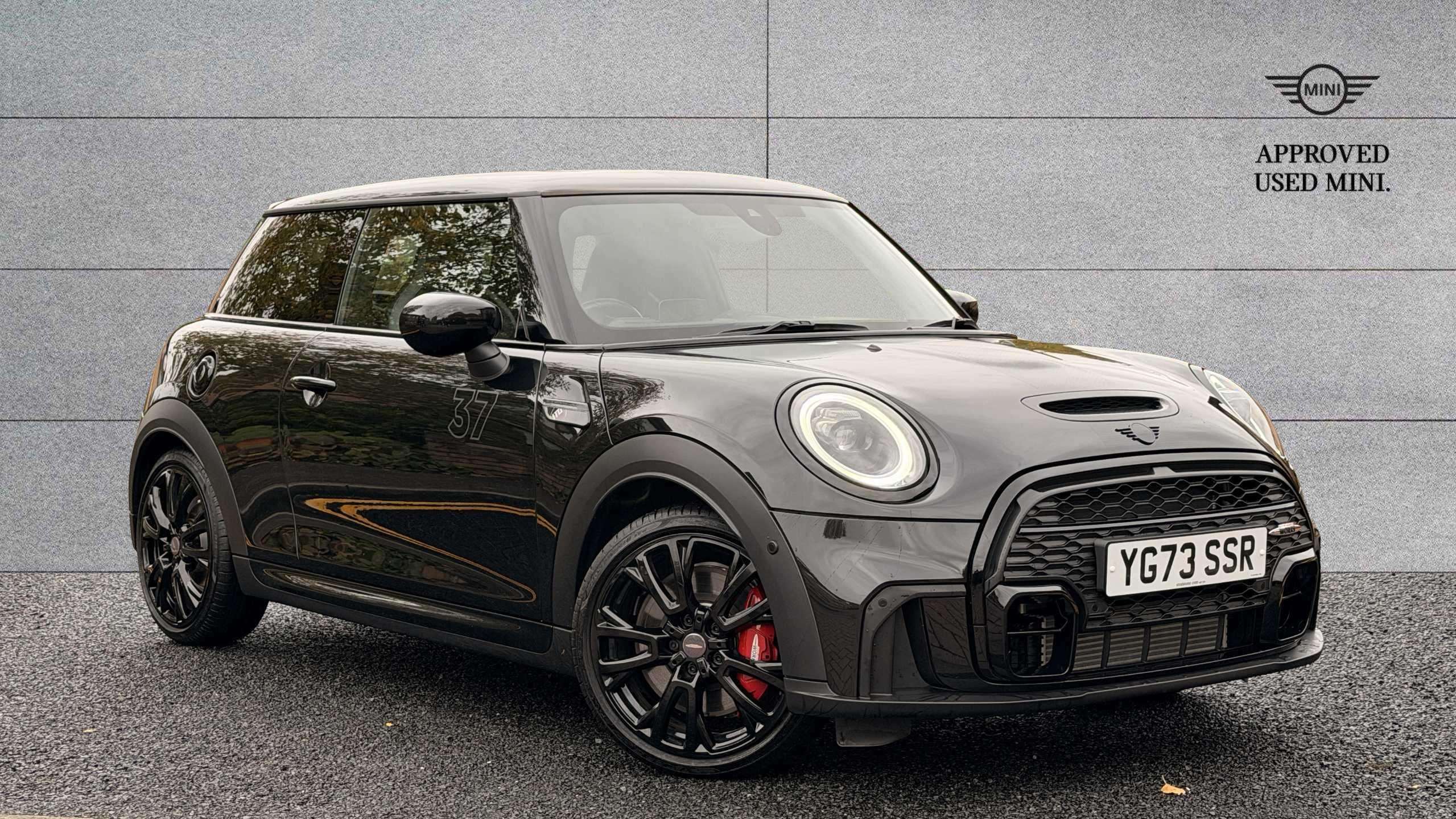 Main listing image - MINI Hatchback