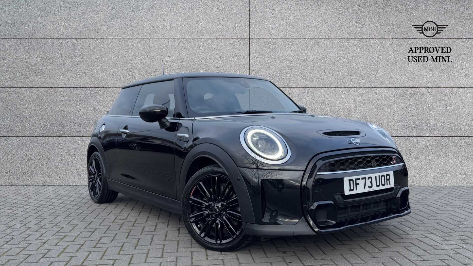 Main listing image - MINI Hatchback