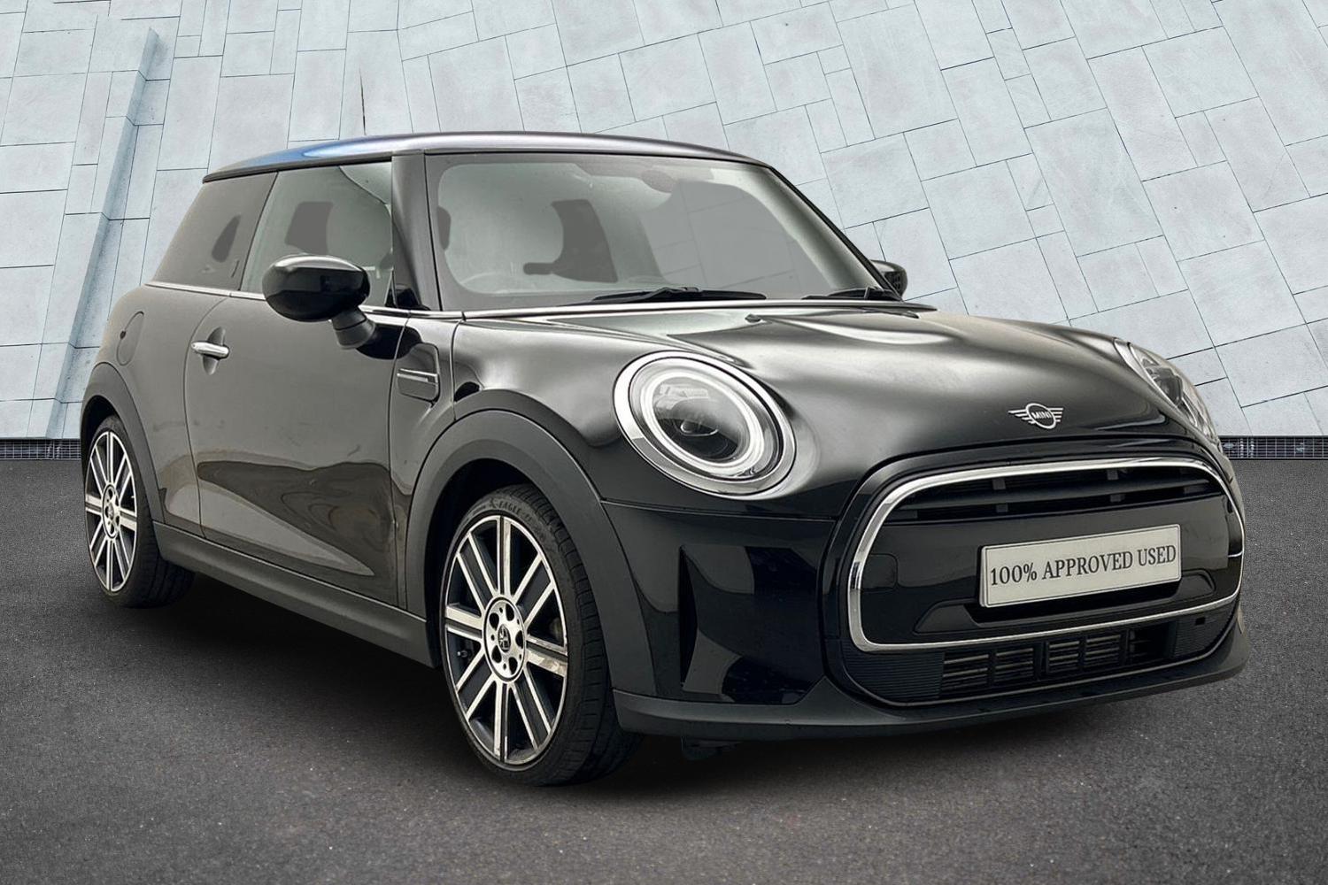 Main listing image - MINI Hatchback