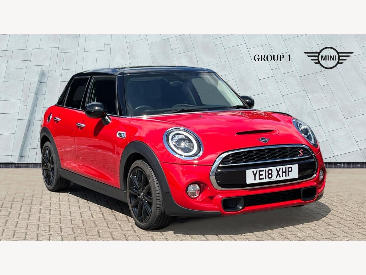 Main listing image - MINI Hatchback 5dr