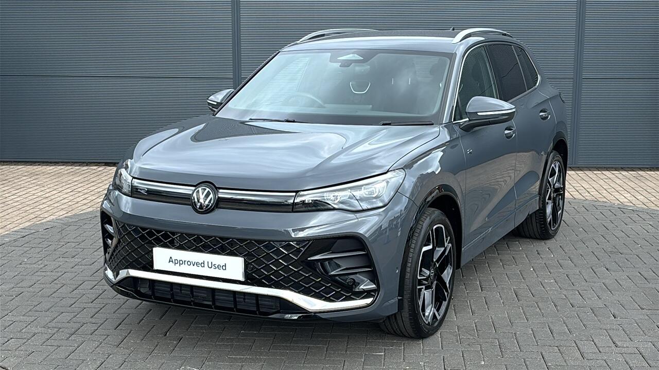 Main listing image - Volkswagen Tiguan