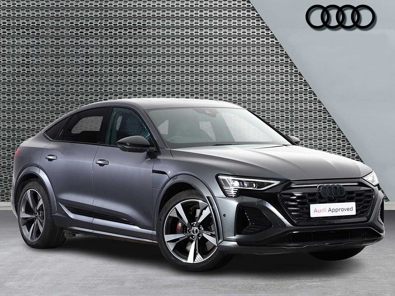 Main listing image - Audi Q8