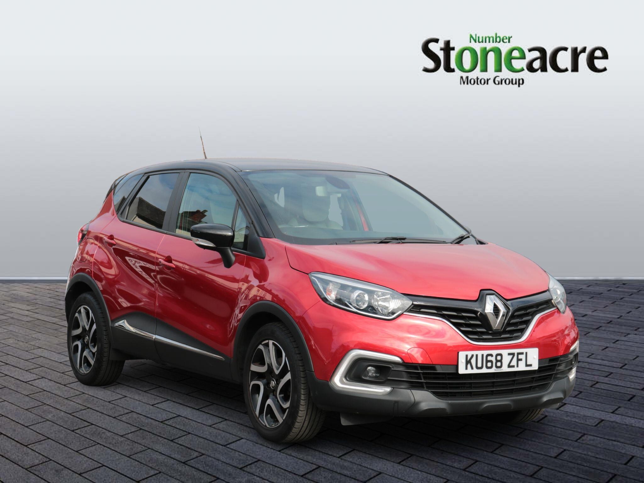 Main listing image - Renault Captur