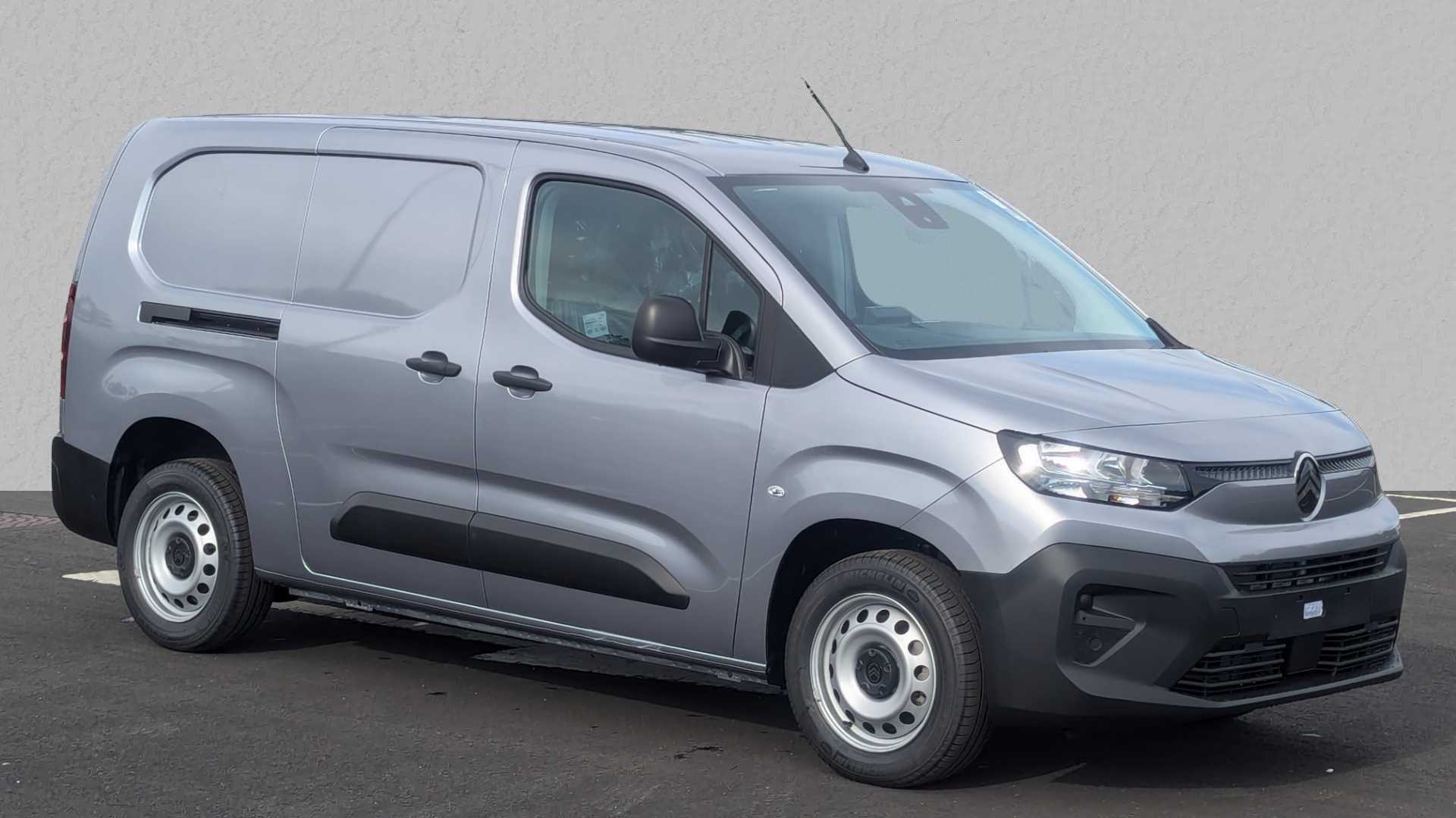 Main listing image - Citroen Berlingo Van