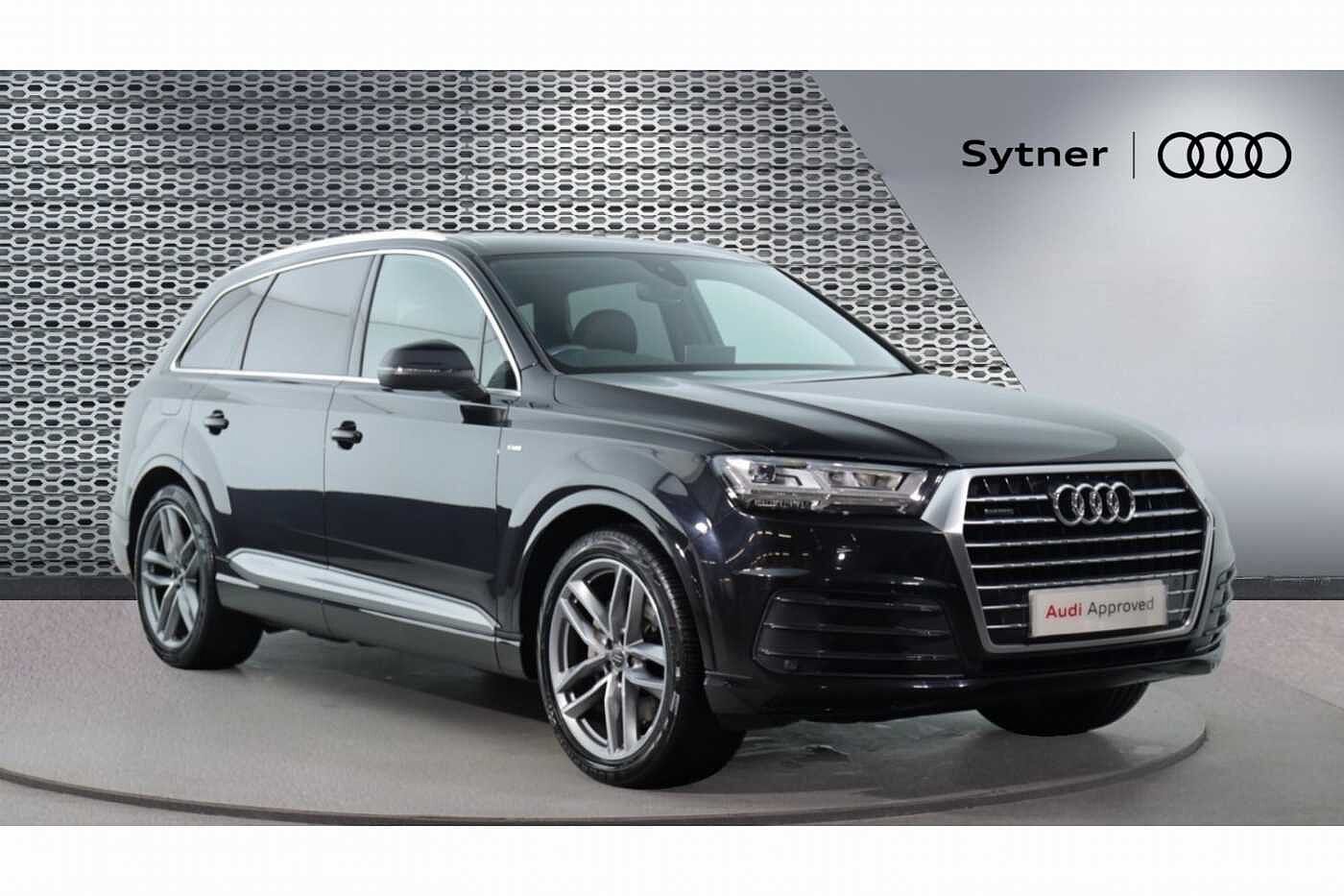 Main listing image - Audi Q7