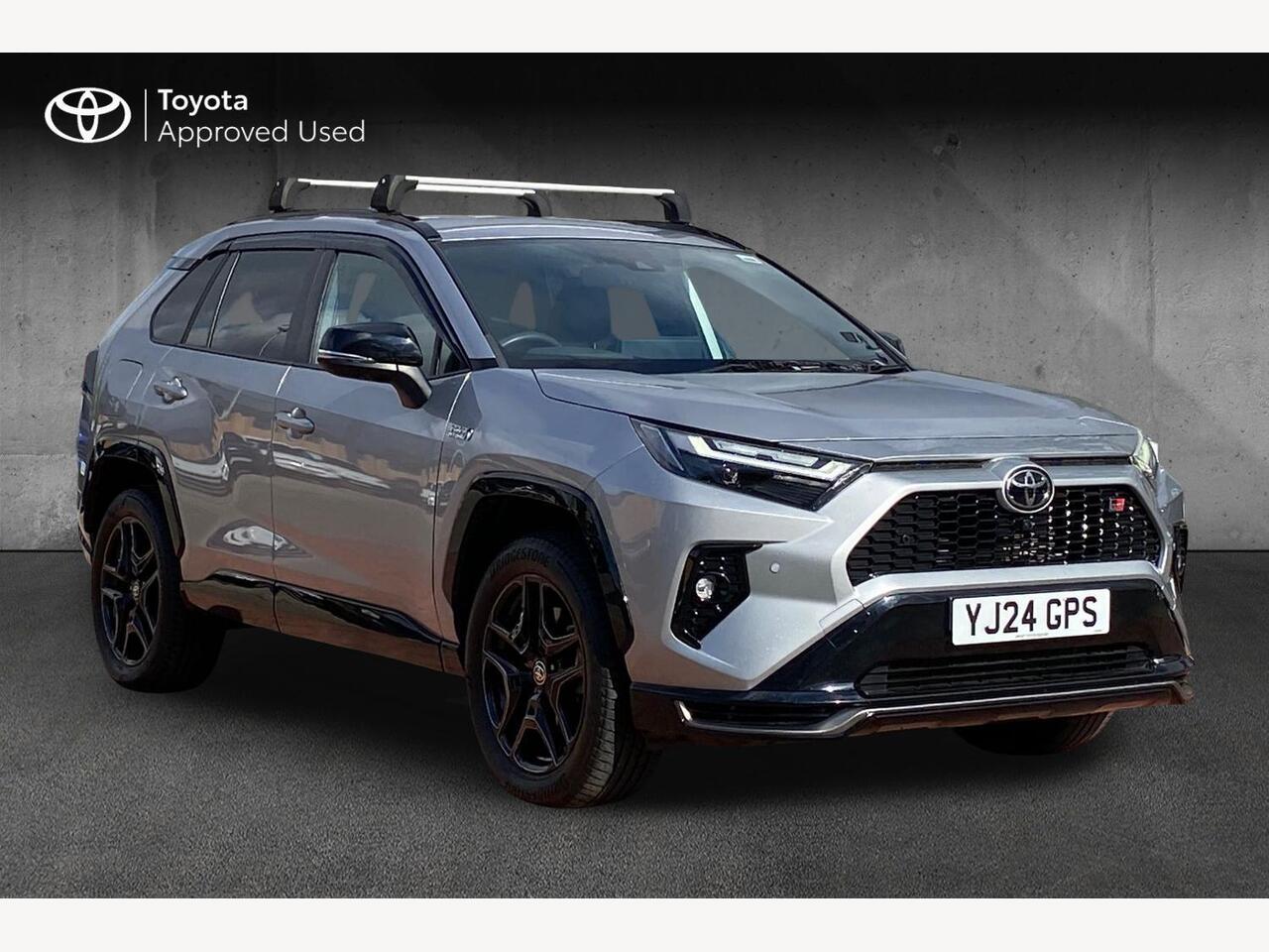 Main listing image - Toyota RAV4