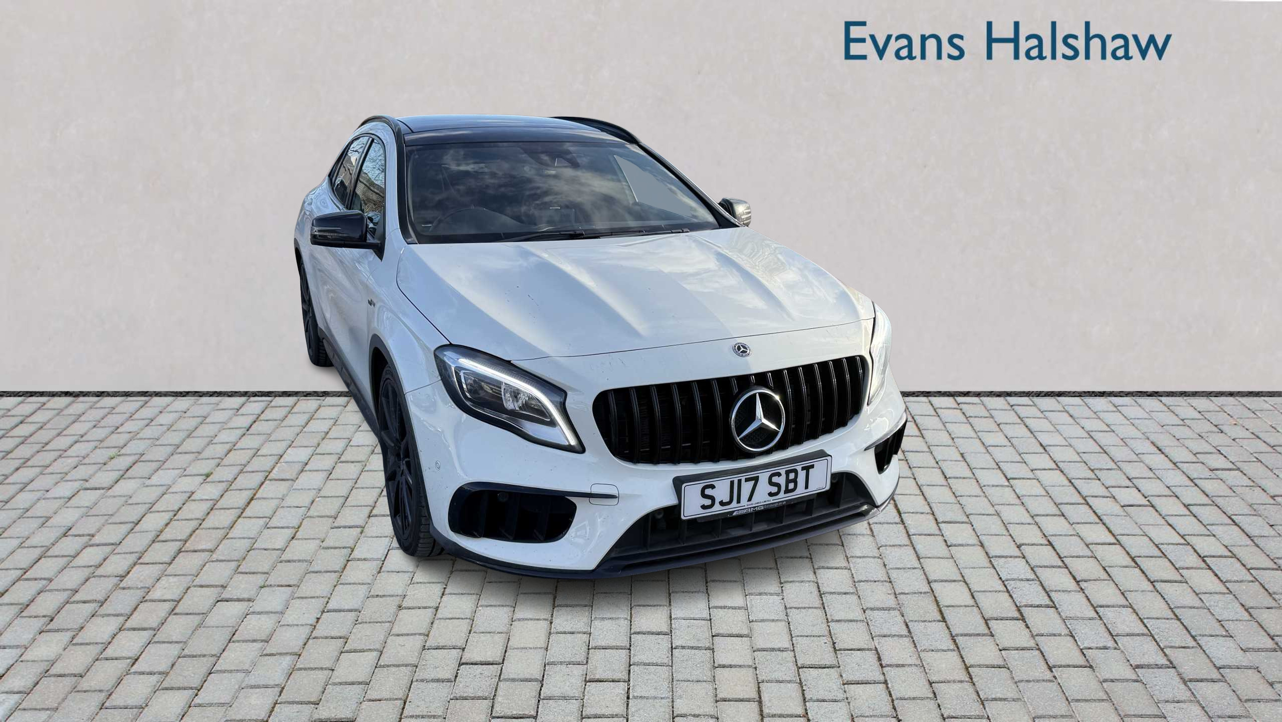 Main listing image - Mercedes-Benz GLA