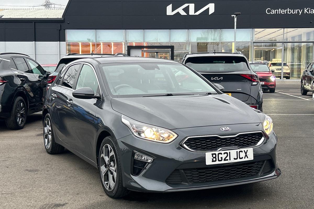 Main listing image - Kia Ceed