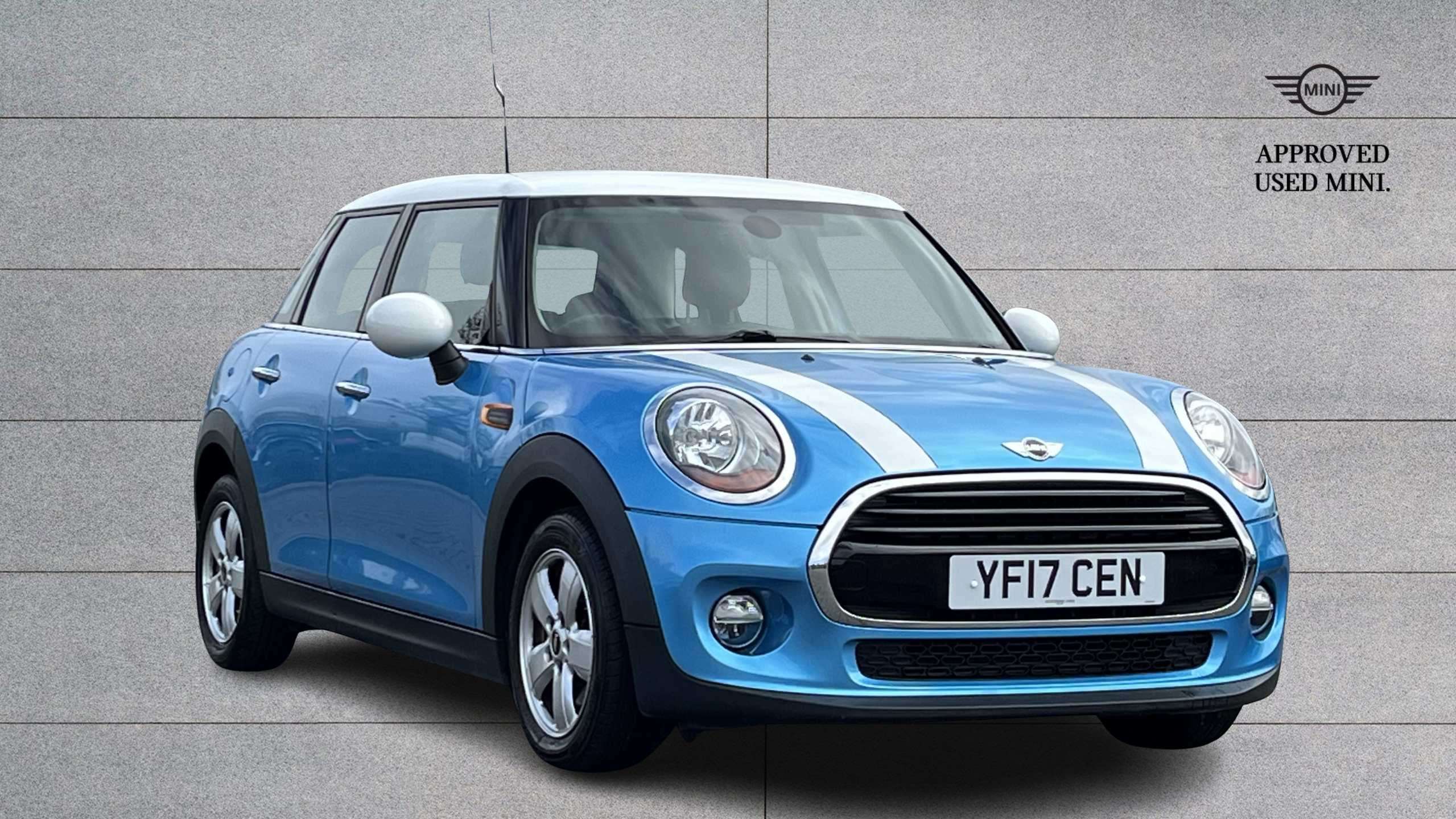 Main listing image - MINI Hatchback 5dr