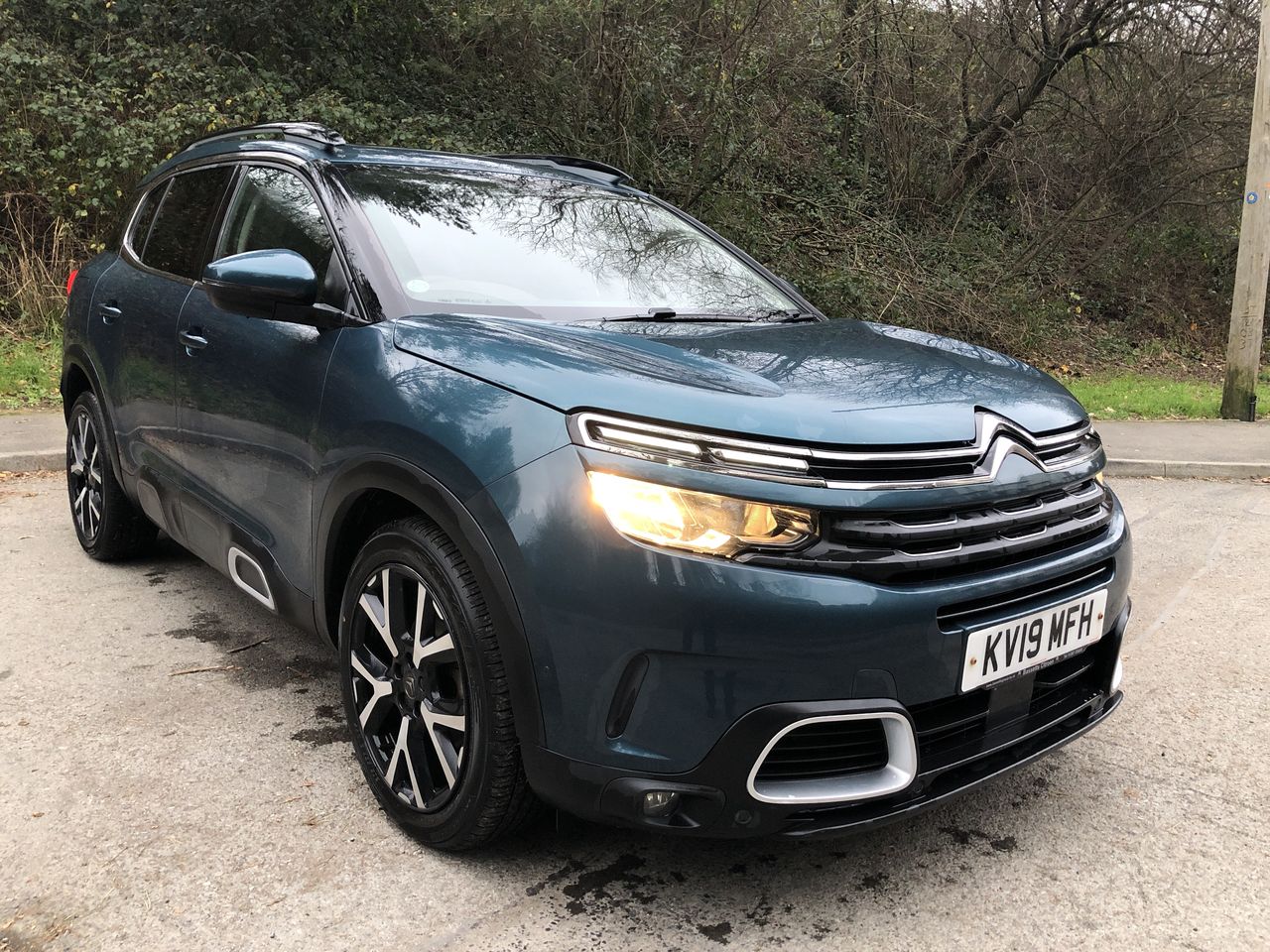 Main listing image - Citroen C5 Aircross