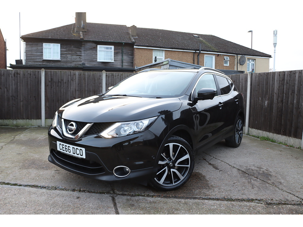 Main listing image - Nissan Qashqai