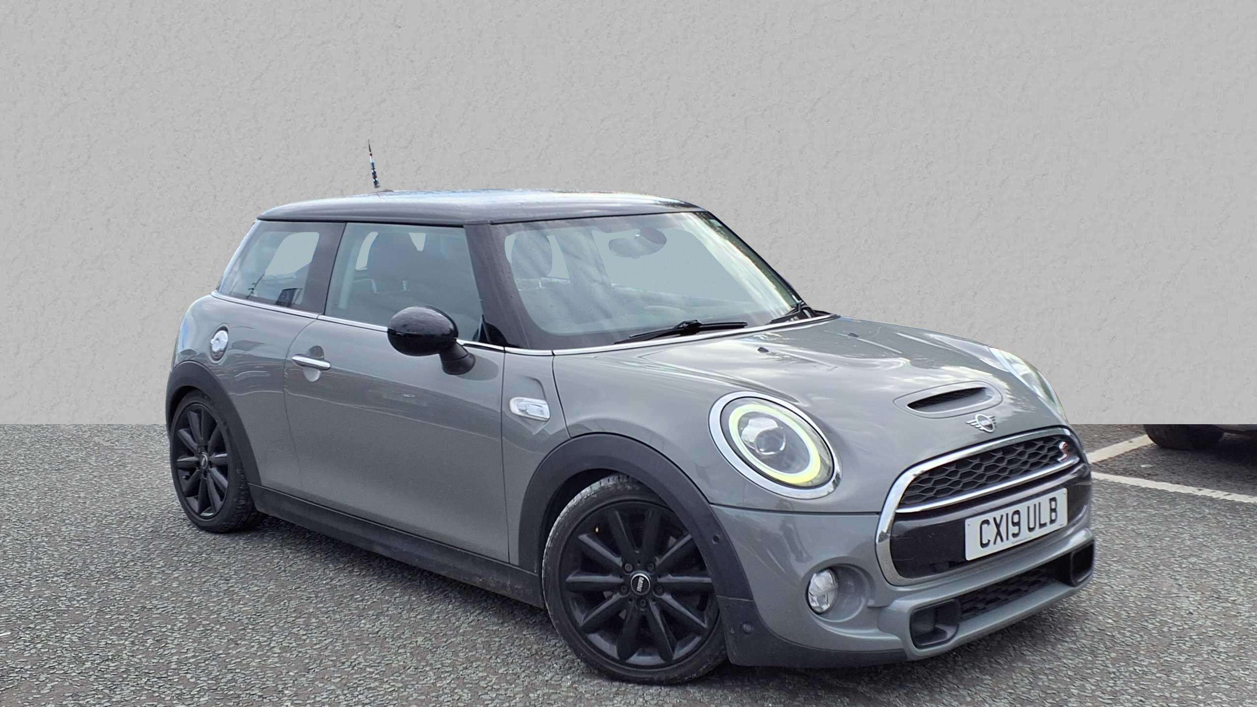 Main listing image - MINI Hatchback
