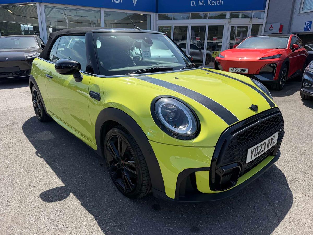 Main listing image - MINI Convertible