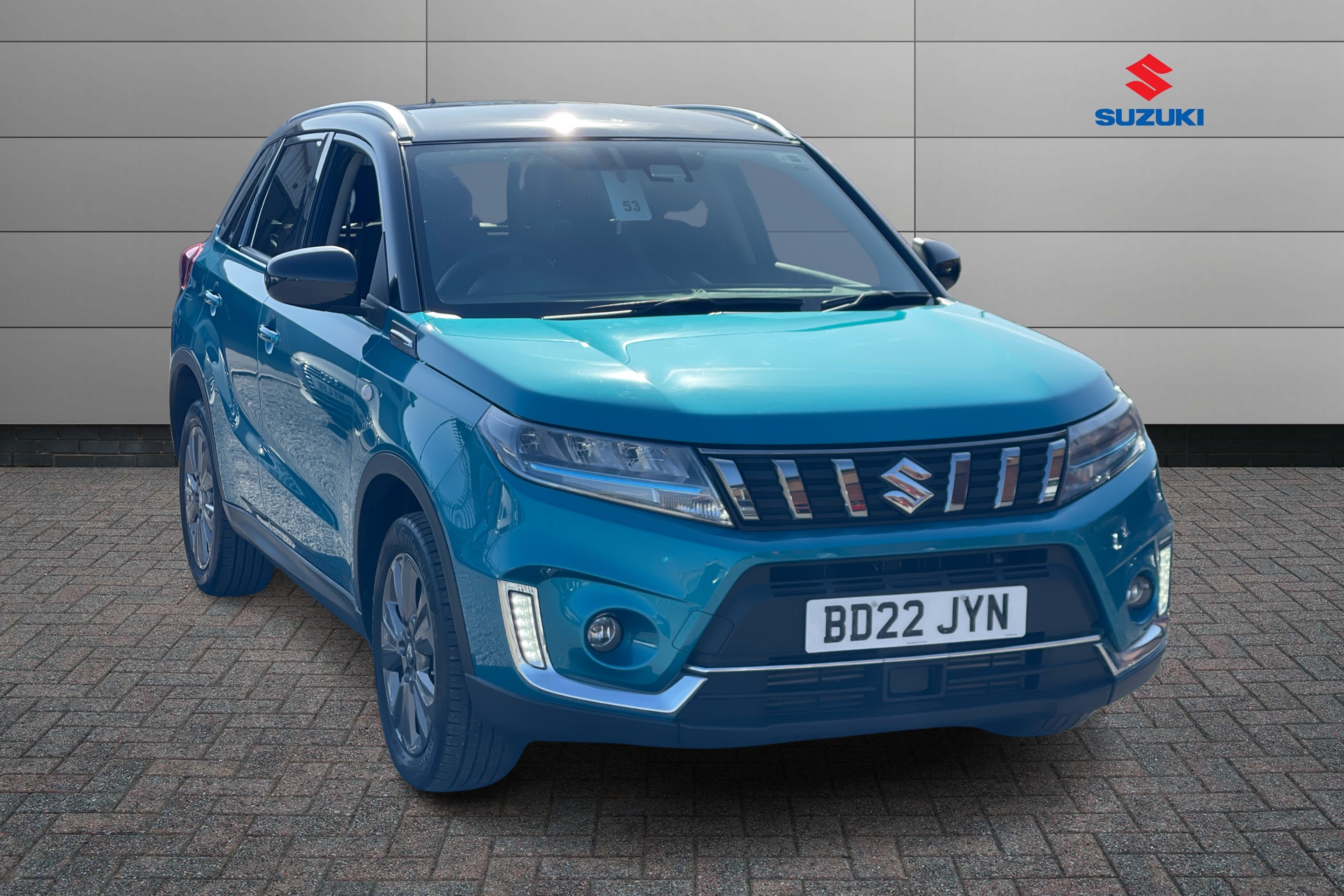 Main listing image - Suzuki Vitara