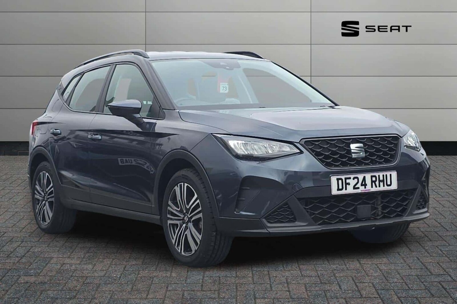 Main listing image - SEAT Arona